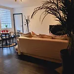 Apartment La De Lati